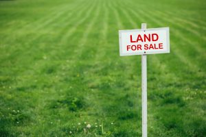 Selling A Vacant Land: What Are Your Options? Lawn Care Maintenance