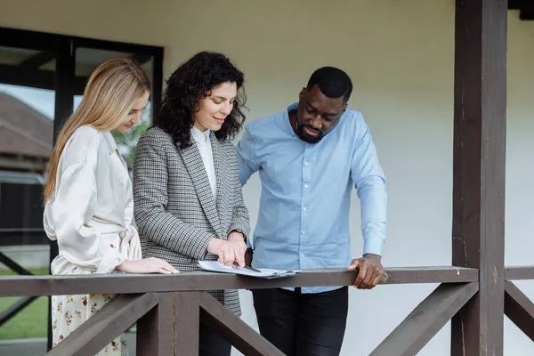 A NYC real estate offer document with a signature line for seller acknowledgment